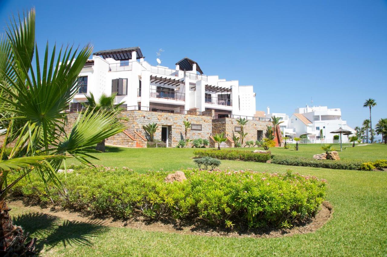 Casas Del Mar Boutique Apartment Casares Bagian luar foto