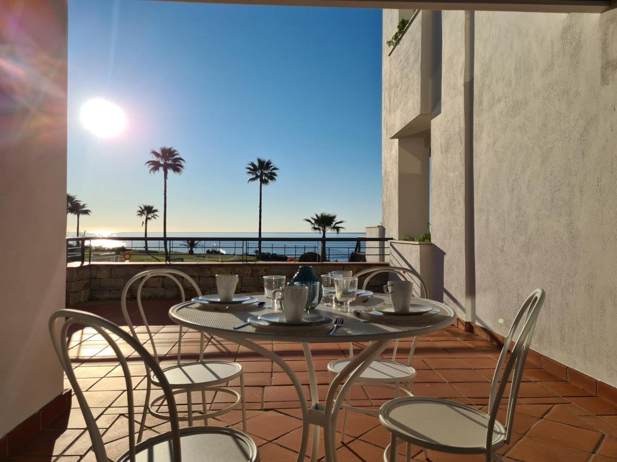 Casas Del Mar Boutique Apartment Casares Bagian luar foto